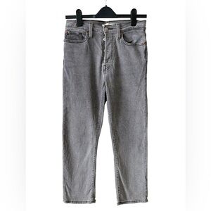 Levi’s Wedgie Straight High Rise Gray Wash Jeans Size 28 Cropped Denim